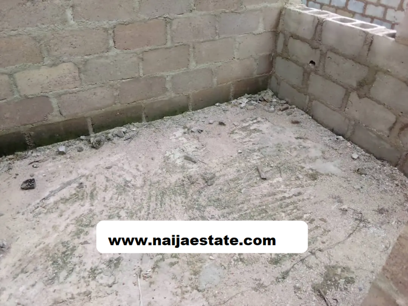 4bdrm Bungalow in Adeogun Area Ajibode, Ibadan for Sale-3