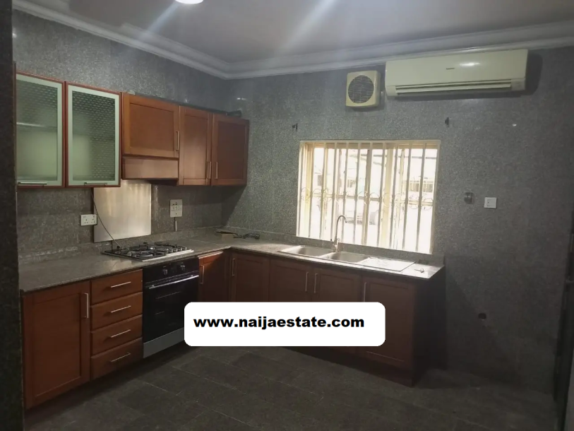 4bdrm Duplex in Parkview, Ikoyi for Sale-1