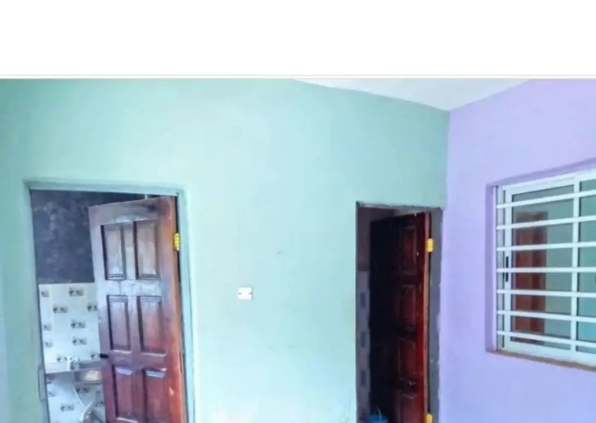 1bdrm Apartment in poly road, Ibadan.-2