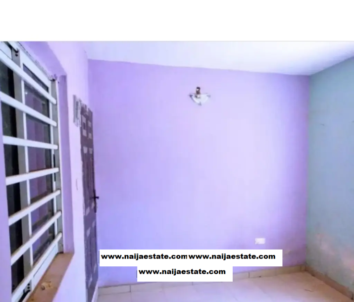 1bdrm Apartment in poly road, Ibadan.-3