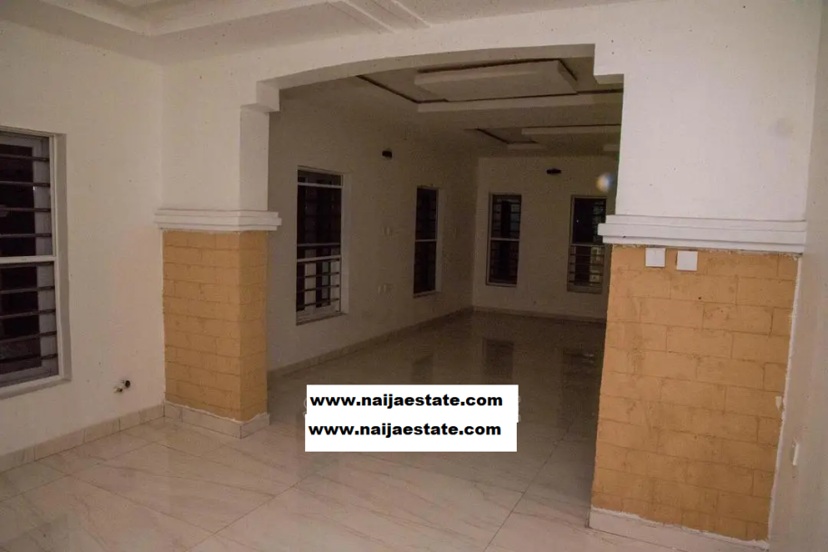Executive 4 Bedroom Duplex for Sale-2