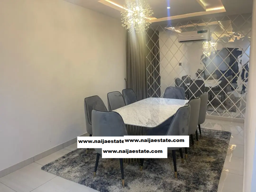 5 Bedroom Bungalow on 100ft × 100ft selling with property-3