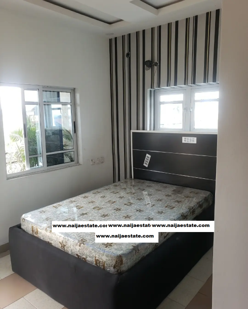 14 Rooms Well Equipped Serviced Hotel for Sale-4