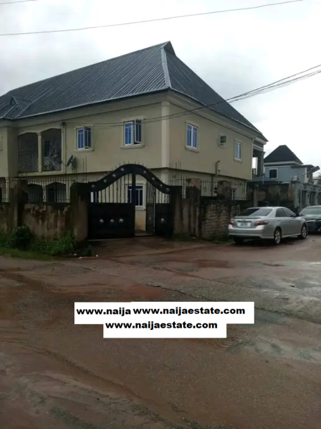 Furnished 3bdrm Block of Flats in Benin City for Sale-1