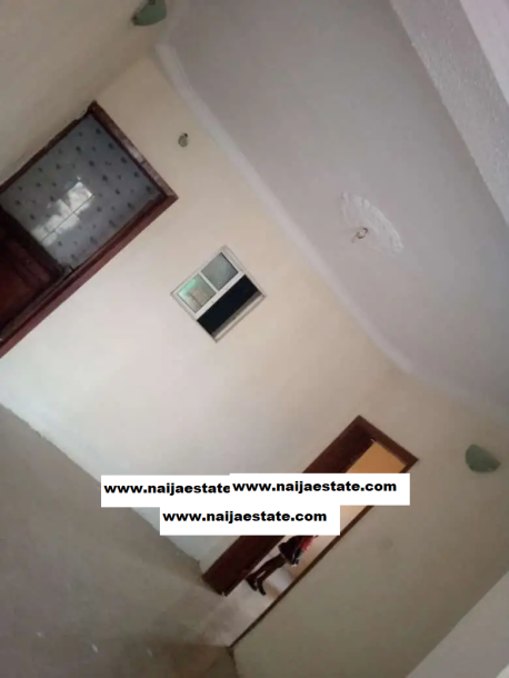 3bdrm Apartment for rent in Ibadan-2