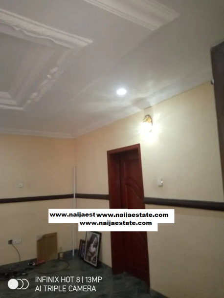 2bdrm Bungalow in Adegbayi Alakia for Rent-3