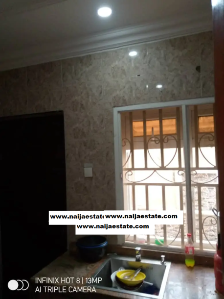 2bdrm Bungalow in Adegbayi Alakia for Rent-2