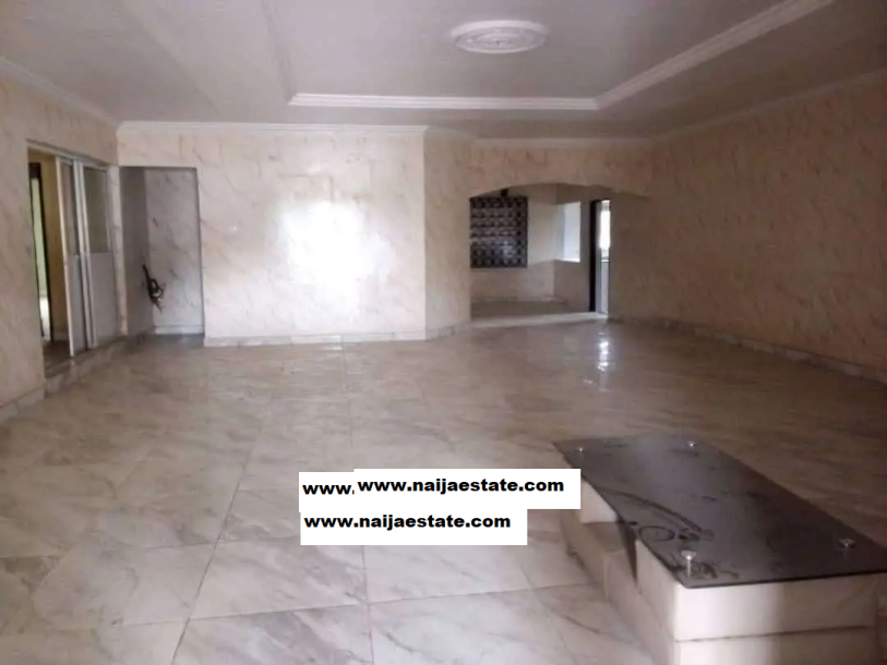 Furnished 6bdrm Apartment in Olayemi, Ayobo for Sale-2