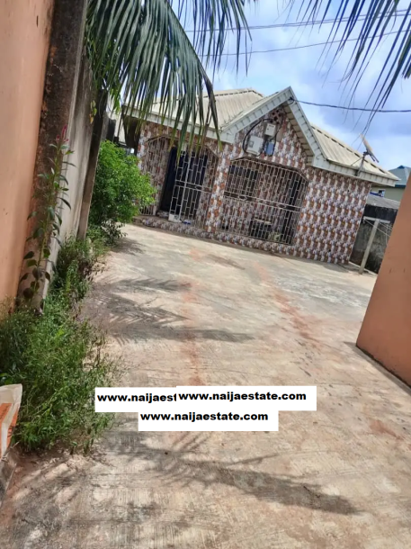 3bdrm House in Safu Estate, Ayobo for Sale-1
