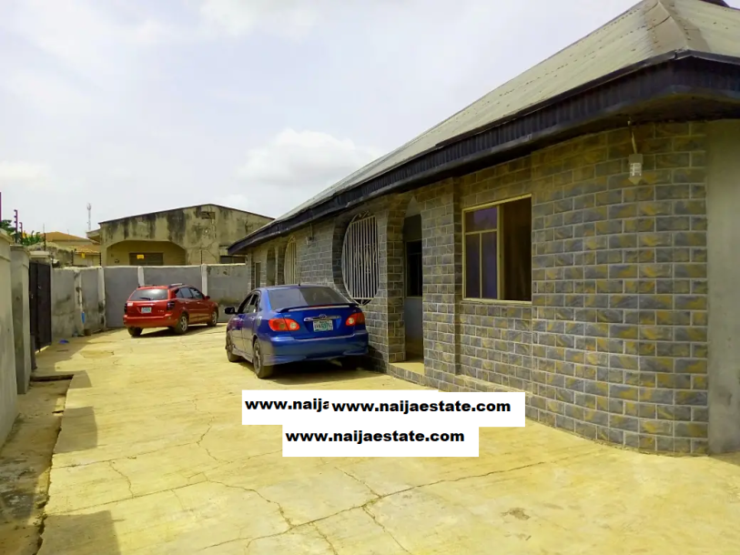 Furnished 6bdrm Block of Flats in Ajoda Estate Ojoo for Sale-1