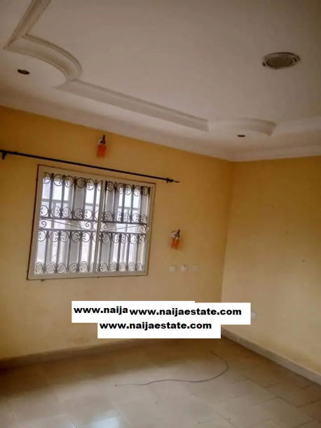 4bdrm Bungalow in Ire Akari, Ibadan for Sale-3