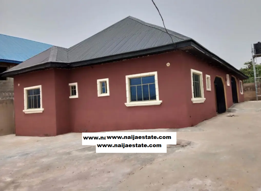 Furnished 2bdrm Bungalow in Eleyele for Sale-3
