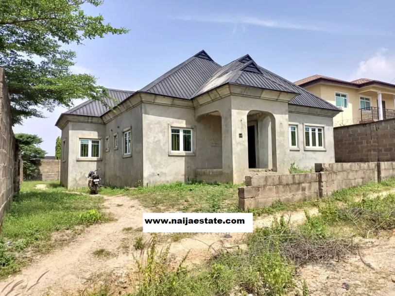 3bdrm Bungalow in Soka for Sale-2