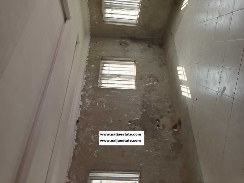 3bdrm Bungalow in Soka for Sale-1