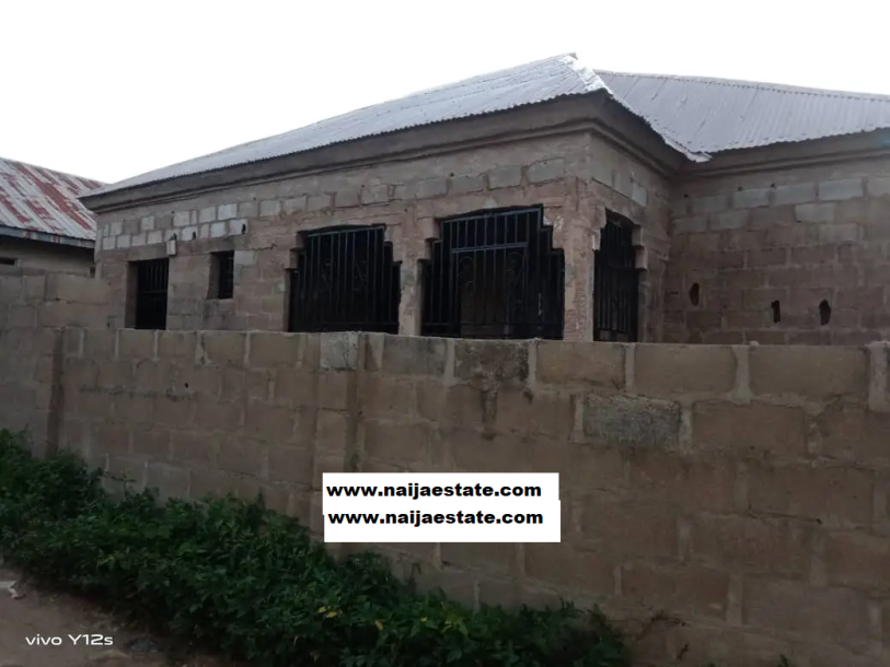 3bdrm Bungalow in Alakia for Sale-2