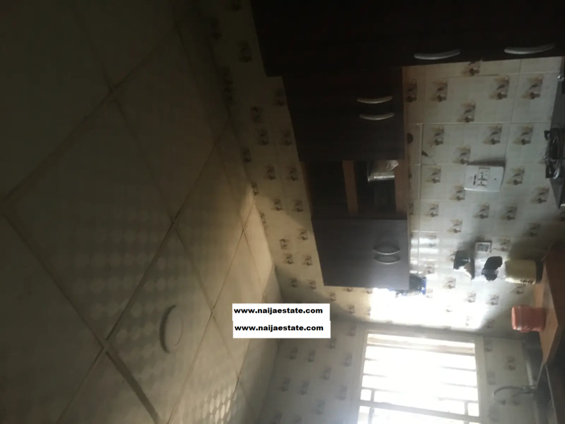 Furnished 3bdrm Block of Flats in Ataba, Ibadan for Sale-1