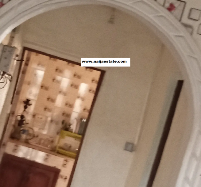 3bdrm Bungalow in Irepodun Estate, Oluyole for Sale-1