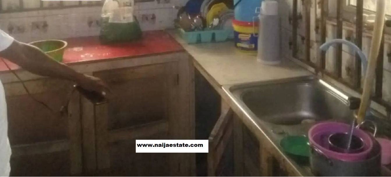 3bdrm Bungalow in Adeleye Town, Olodo, Iwo Road for Sale-1