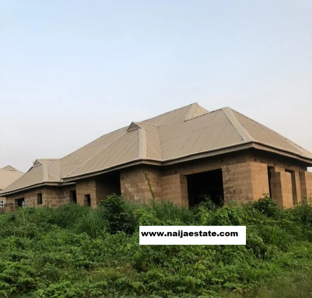 3bdrm Bungalow in Elenusonso, Alagba for Sale-1