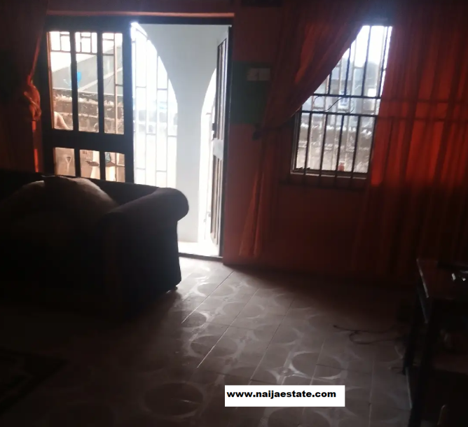 Furnished 4bdrm House in apete Ibadan for Sale-2