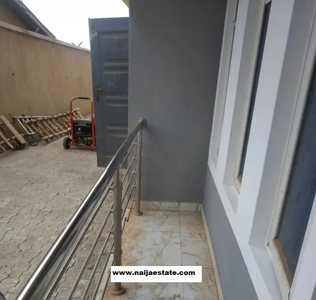 Furnished 3bdrm bungalow in Ibadan for Sale-3
