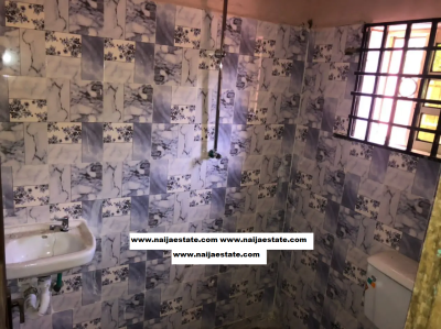 mini flat in Apete for rent