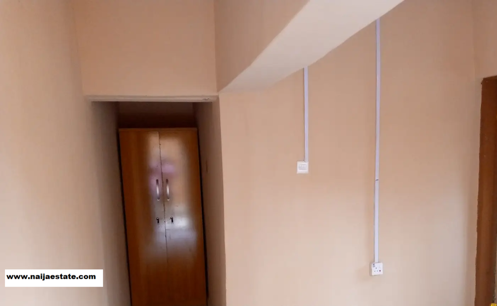 1bdrm Apartment in Alaro, Ibadan-3