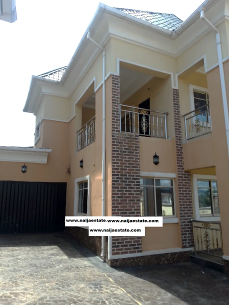 6bdrm Duplex in Upper North, Enugu for Sale-2