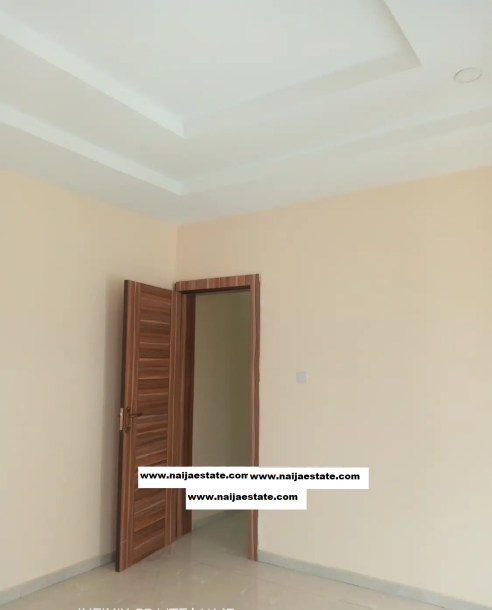 6bdrm Duplex in Upper North, Enugu for Sale-5