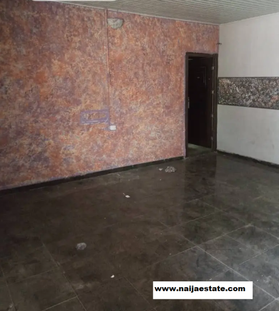3 bedroom flat at Apete Ibadan.-1