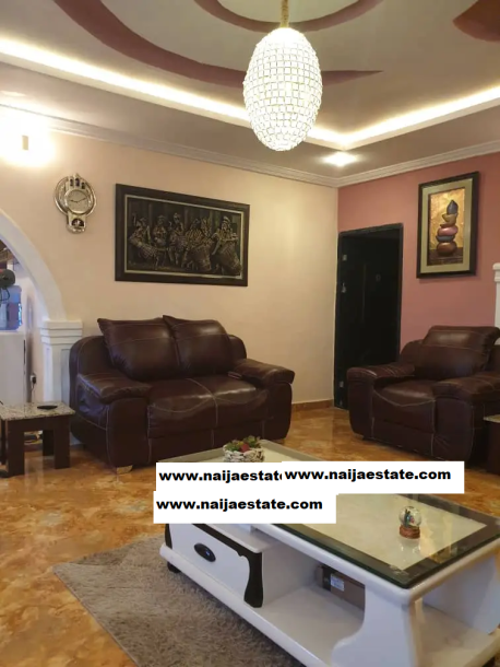 3bdrm Bungalow in Hob Estate, Alagbaka-2