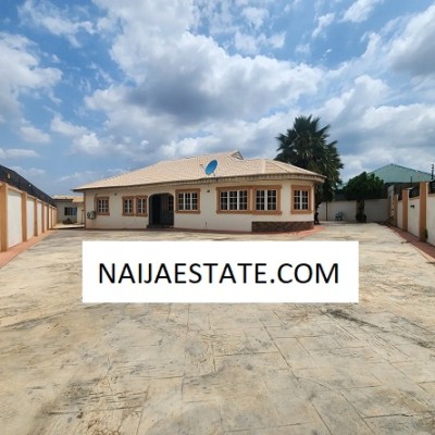 3bdrm Bungalow in Akobo for sale