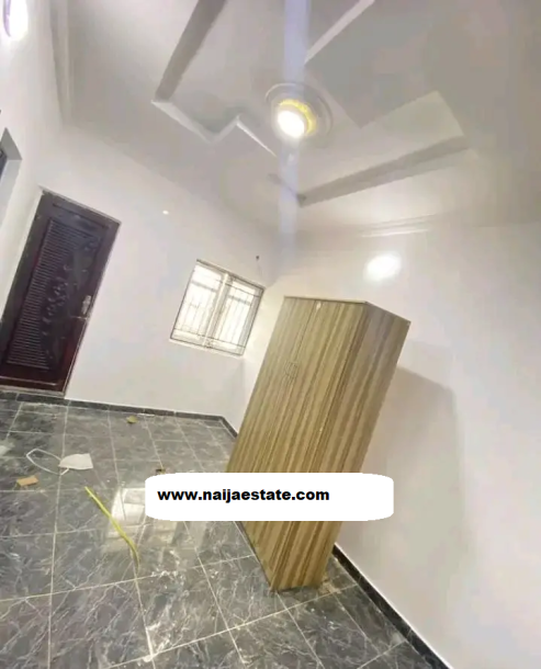 Furnished 1bdrm Apartment in Council Estate, Bodija for Rent-4