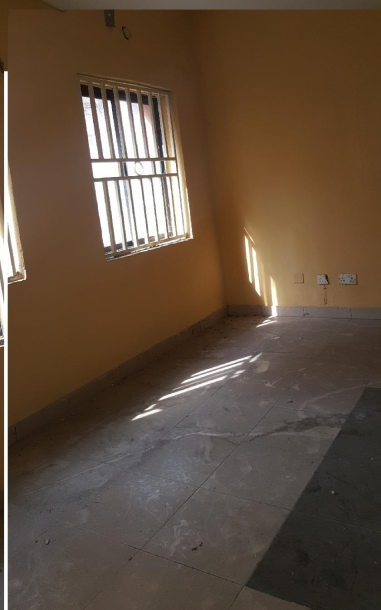 3bdrm Block of Flats in Mellinum, Amuwo-Odofin for Sale-2