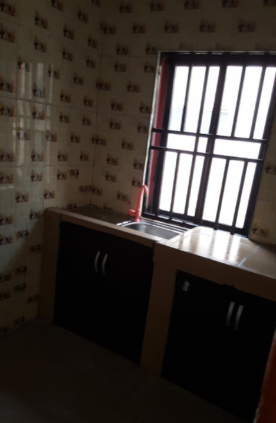 3bdrm Block of Flats in Mellinum, Amuwo-Odofin for Sale-4